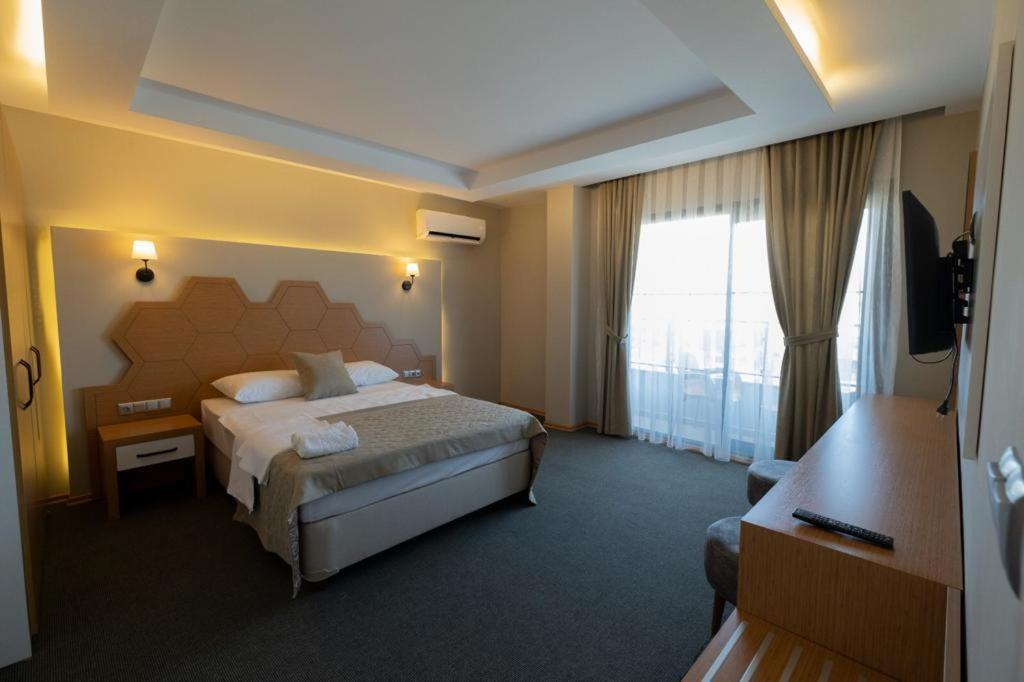 Palmila Butik Otel Silifke Exterior foto
